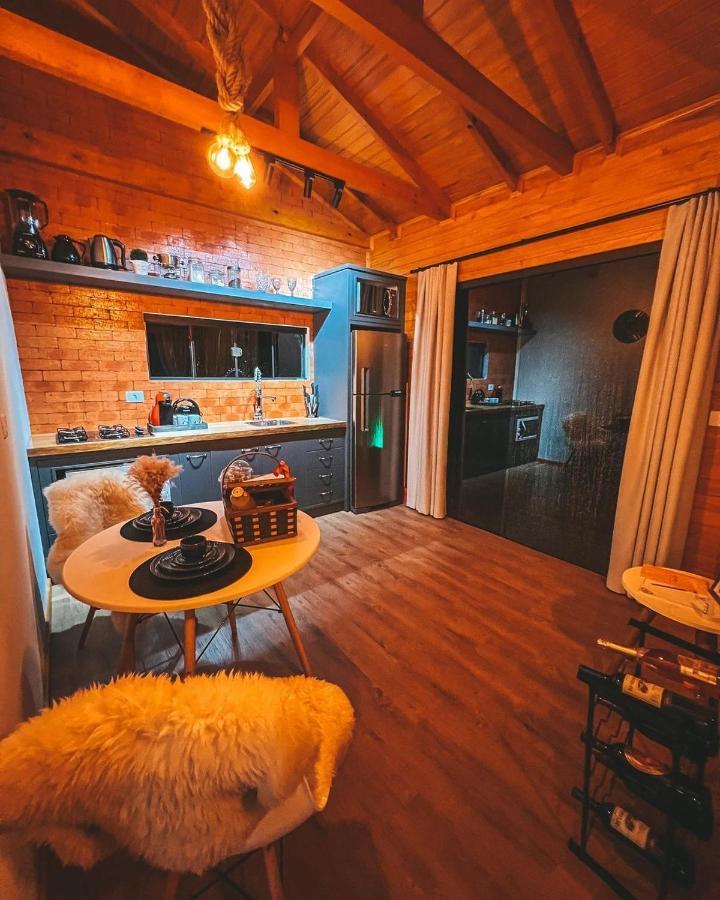 Chalet Romantica Na Serra Com Hidro, Lareira, Lagos E Trilhas *